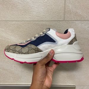 Gucci sneakers , brand new in the box size 36